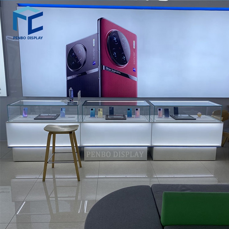 custom.High End Retail Cell  P - Phone Accessories Design Shop recension och pris