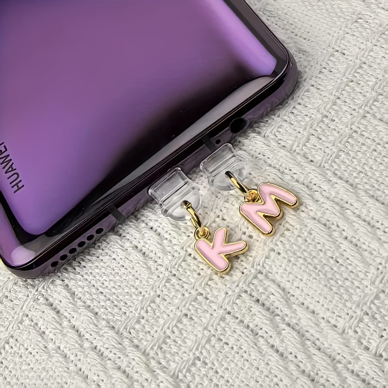 Pink English Letters A-M Phone - Phone Accessories Background recension och pris